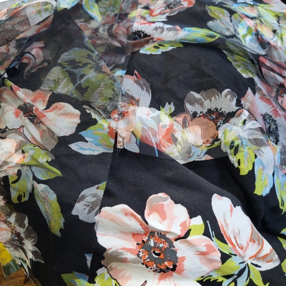 Tulle floral skirt by Torrid - Picture 2 of 4